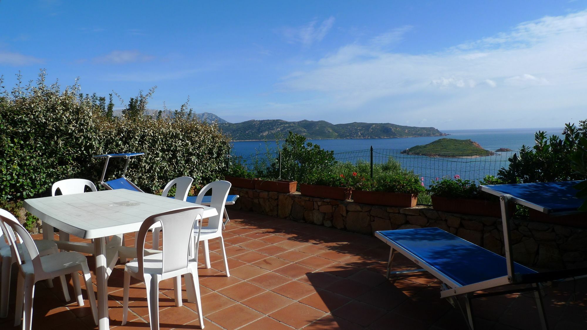 Casa Blue Villaggio Est Capo Coda Cavallo Eksteriør billede
