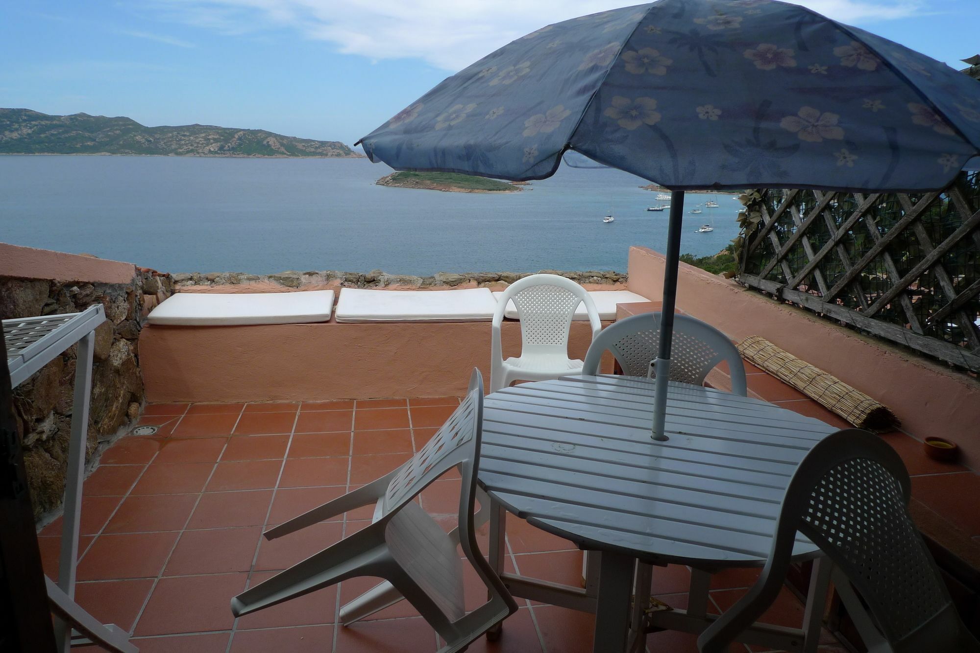 Casa Blue Villaggio Est Capo Coda Cavallo Eksteriør billede