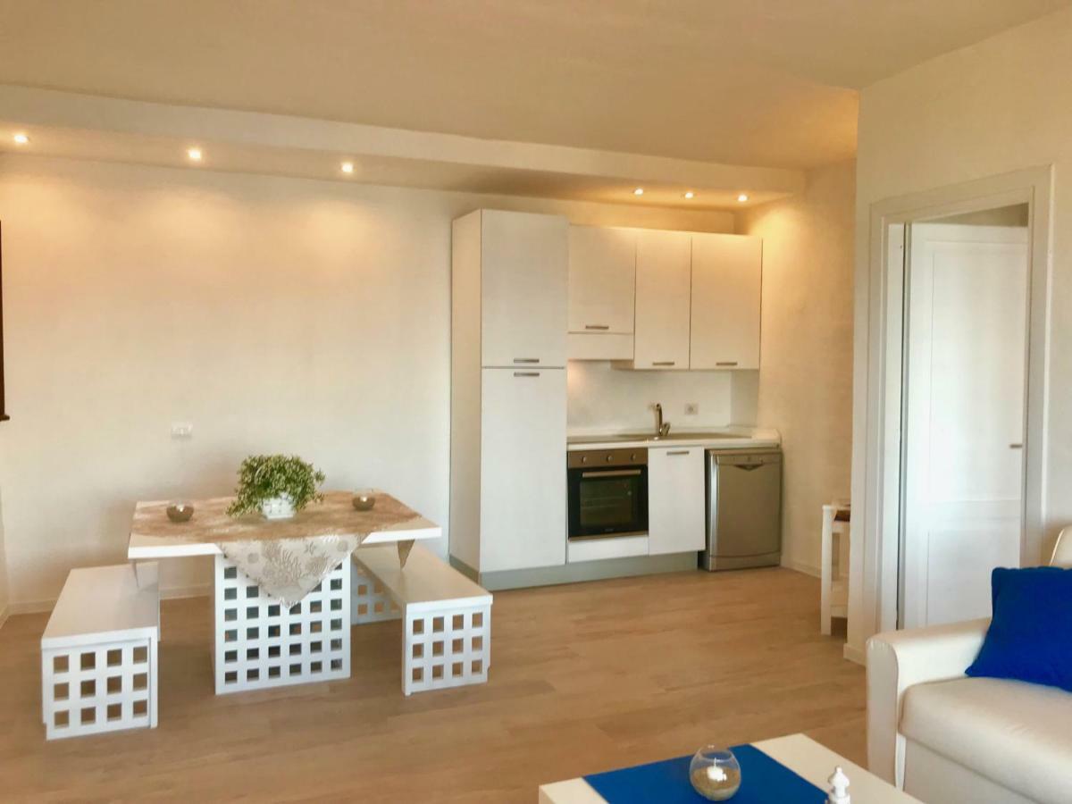 Casa Blue Villaggio Est Capo Coda Cavallo Eksteriør billede